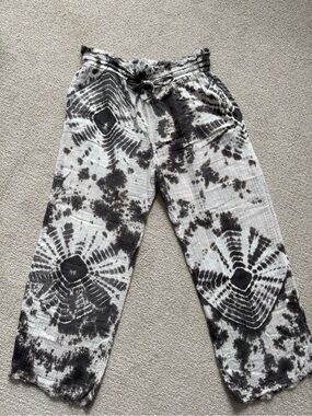 Stark X cotton Gauze Tie-Dye Wide Leg  cropped Pants - Brownish Black/White